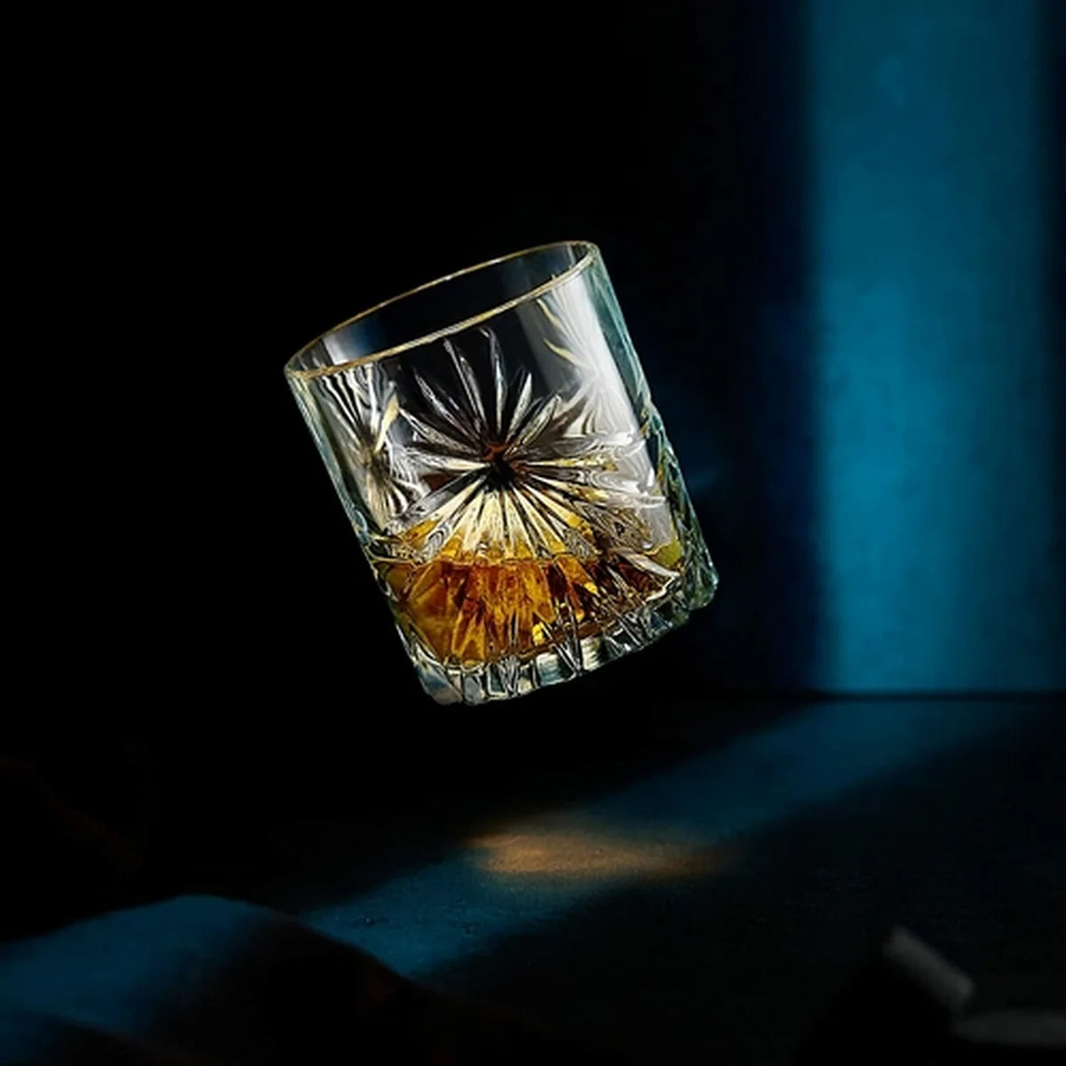 Decorative glass tumbler with Scotch